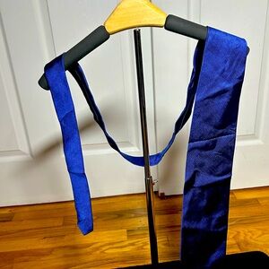 Paul Fredrick blue tie